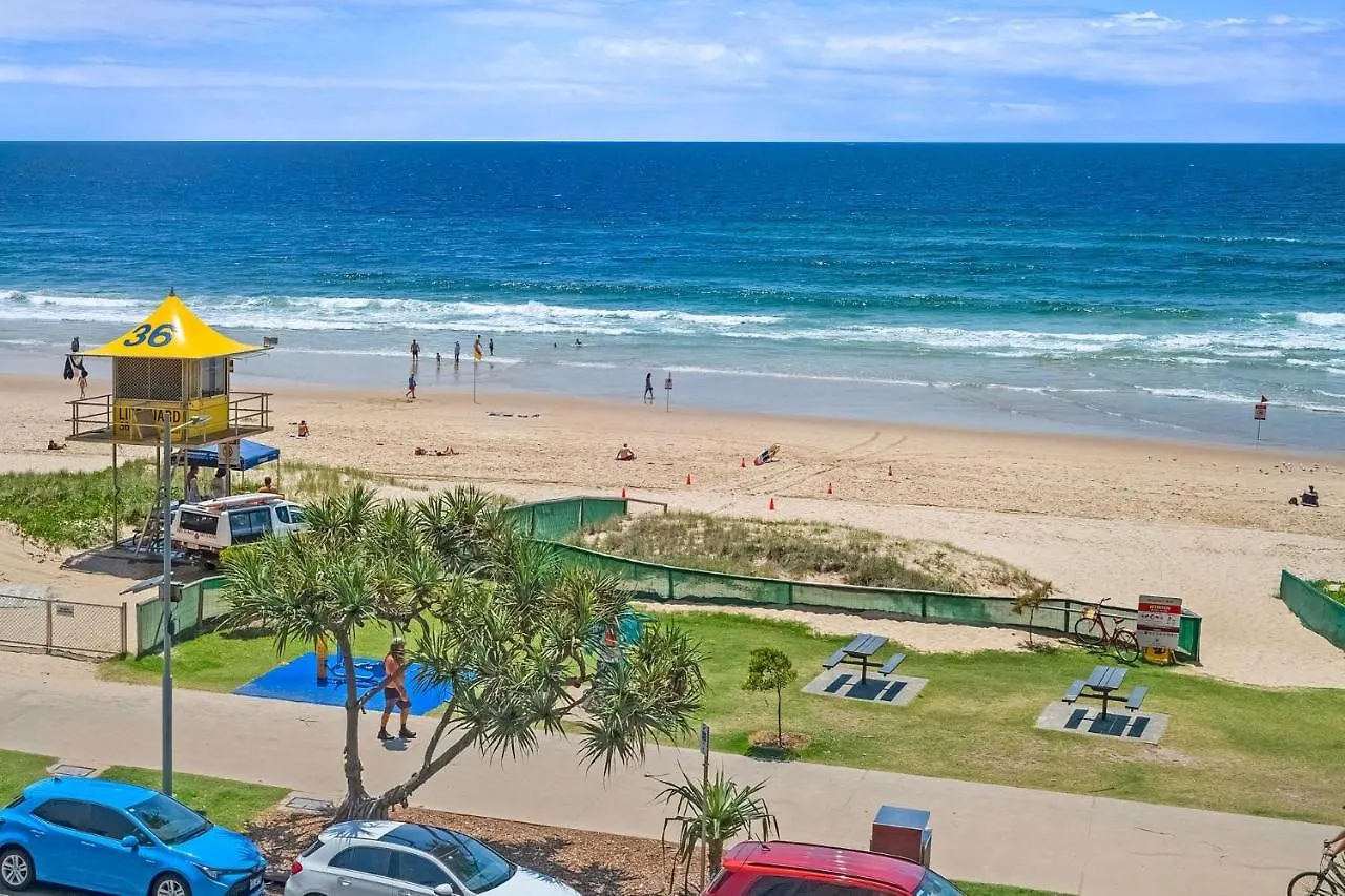 Apartamento Beachfront Escape In Surfers Paradise - Coasthm Gold Coast