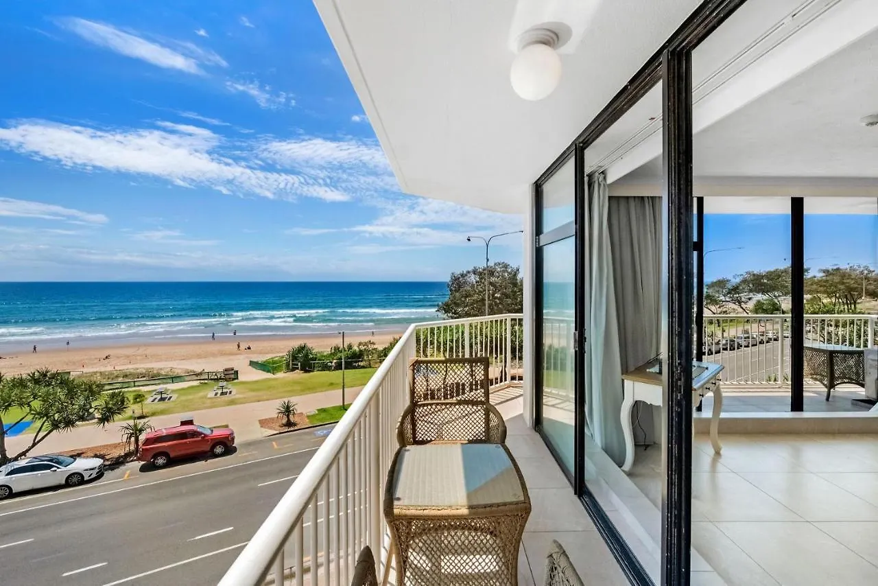 Beachfront Escape In Surfers Paradise - Coasthm Gold Coast 0*,  Australia