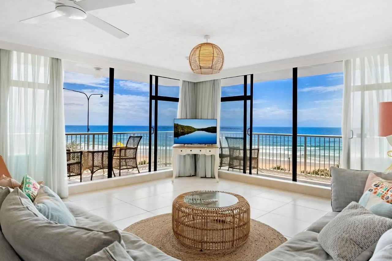 Beachfront Escape In Surfers Paradise - Coasthm Gold Coast